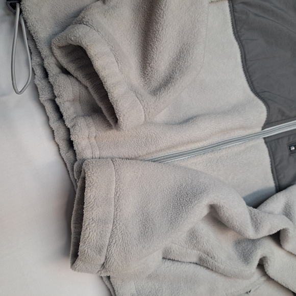 Columbia Womens Gray Fleece Zip Up Jacket Size XL - Picture 4 of 10